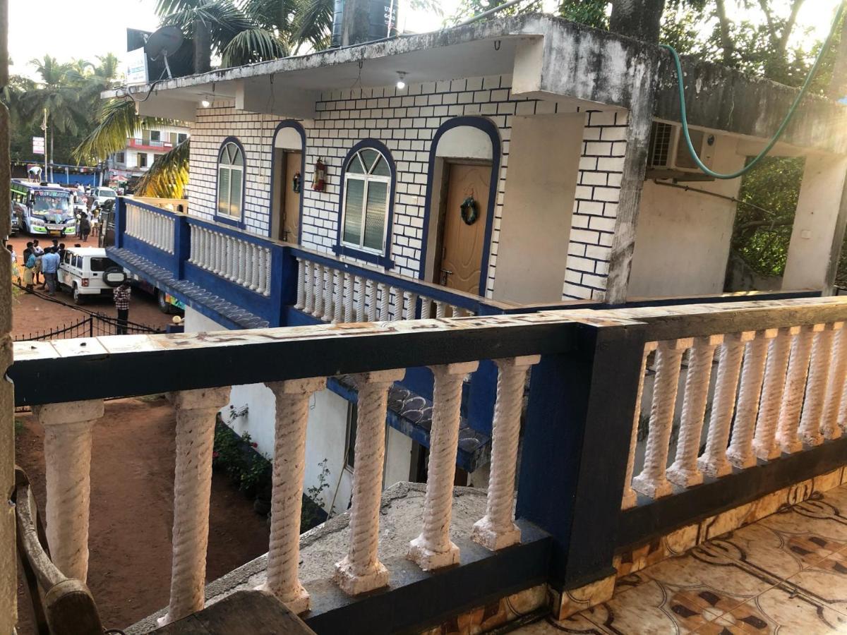 Blue Waves Guest House Calangute Zewnętrze zdjęcie