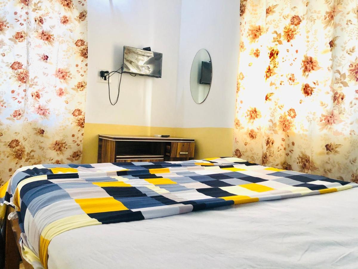 Blue Waves Guest House Calangute Zewnętrze zdjęcie